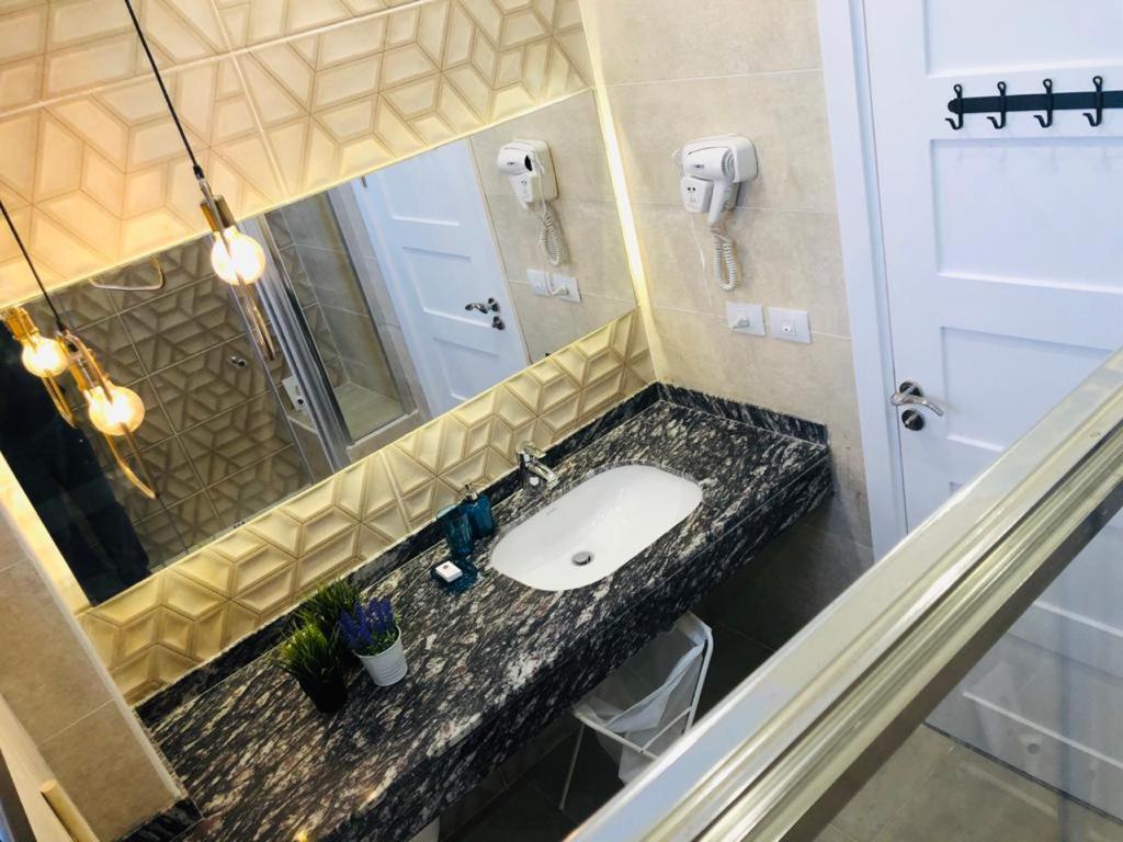 Sodic Westown Residence1-Near Elnada Hospital 'Izbat Yusif Barradah 외부 사진